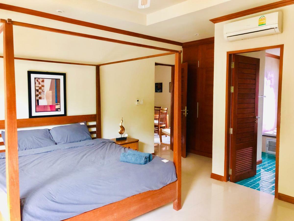 Karon Pool Villa 卡伦3卧泳池别墅 Exteriör bild