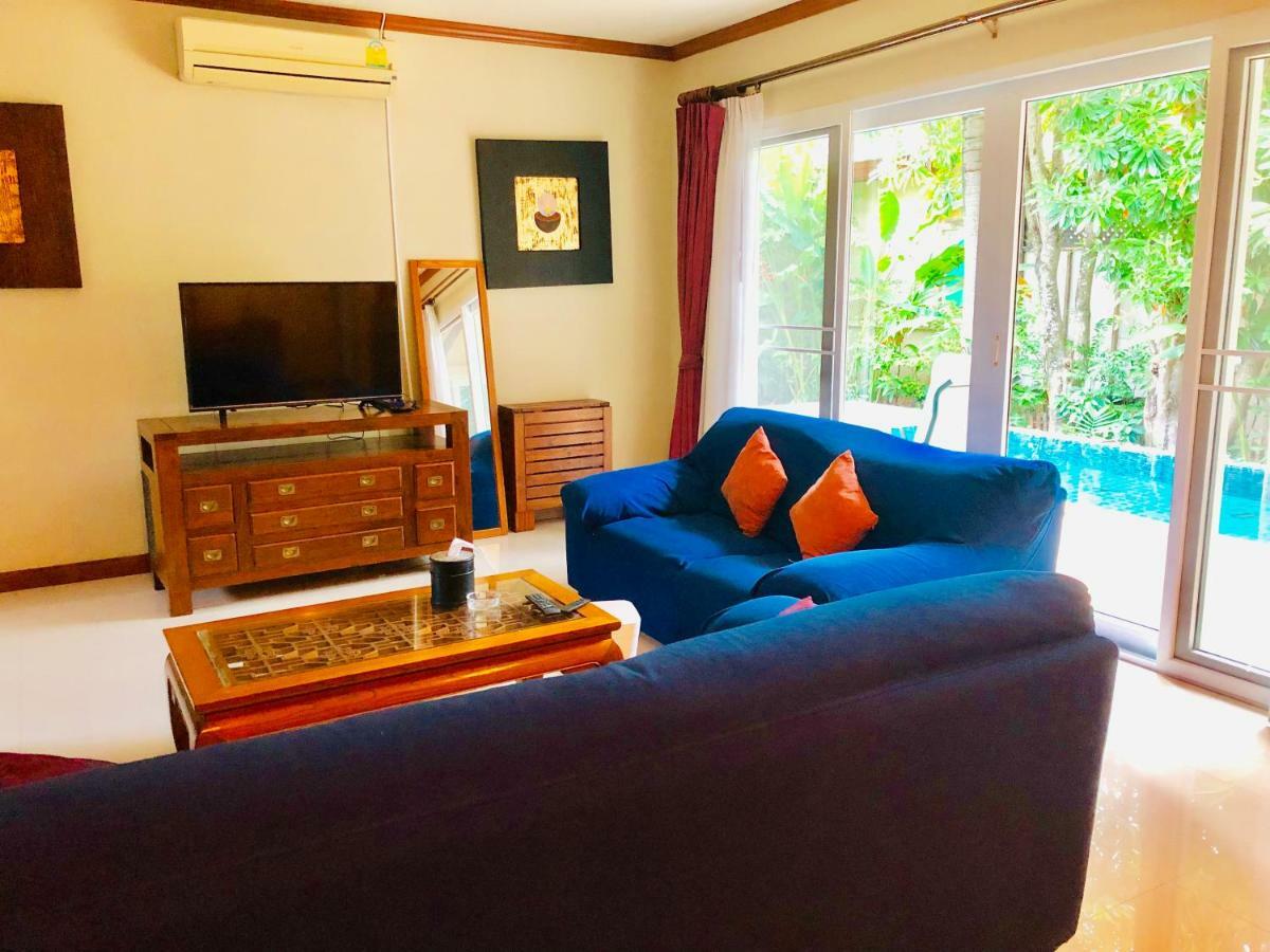 Karon Pool Villa 卡伦3卧泳池别墅 Exteriör bild