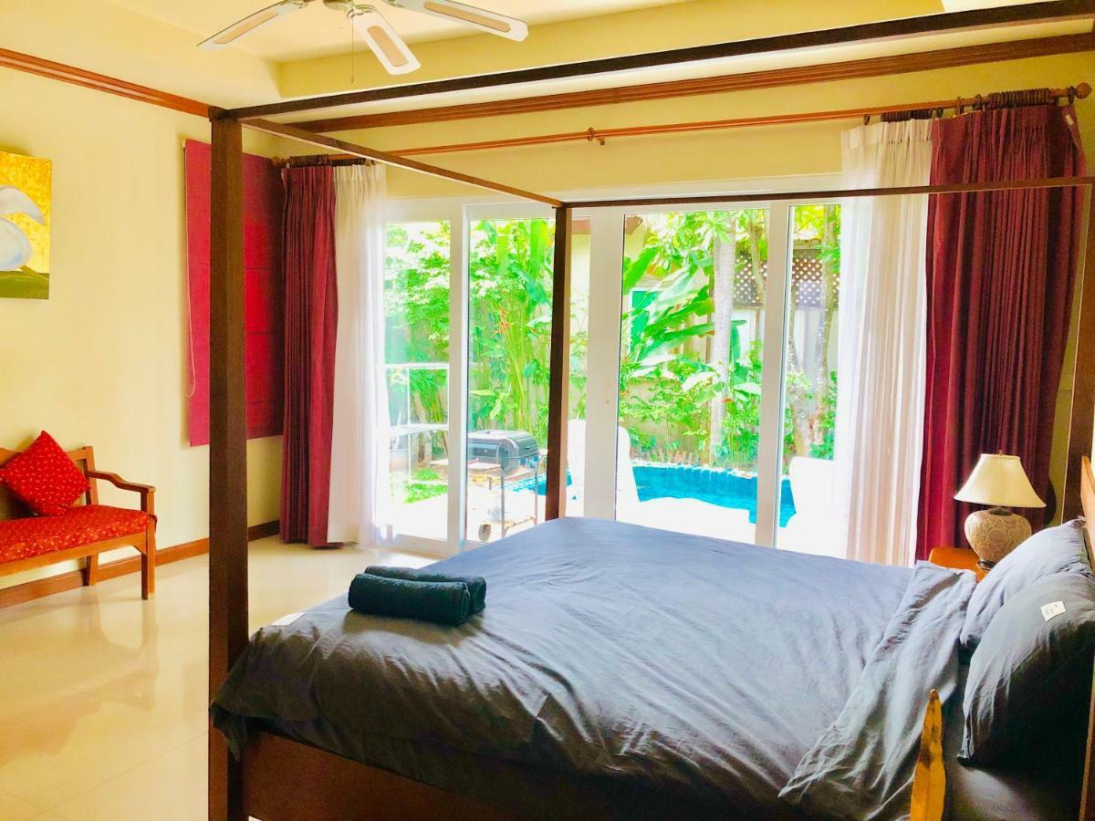 Karon Pool Villa 卡伦3卧泳池别墅 Exteriör bild