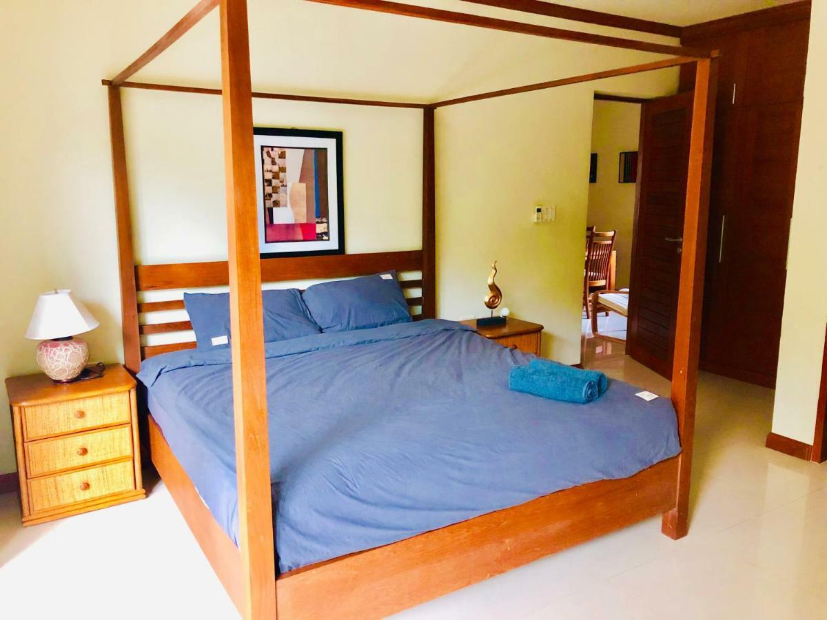 Karon Pool Villa 卡伦3卧泳池别墅 Exteriör bild